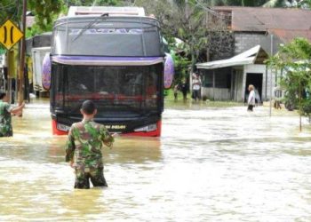 Sembako Langka Akibat Putusnya Akses Jalan Lintas Medan-Aceh Tamiang
