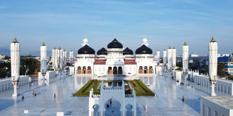 10 Destinasi Traveling Akhir Tahun di Aceh yang Wajib Dikunjungi