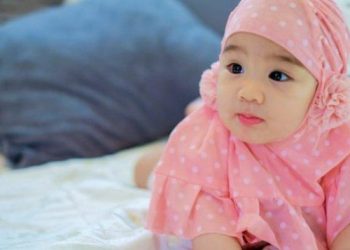 100 Rekomendasi Nama Bayi Perempuan Islami Modern