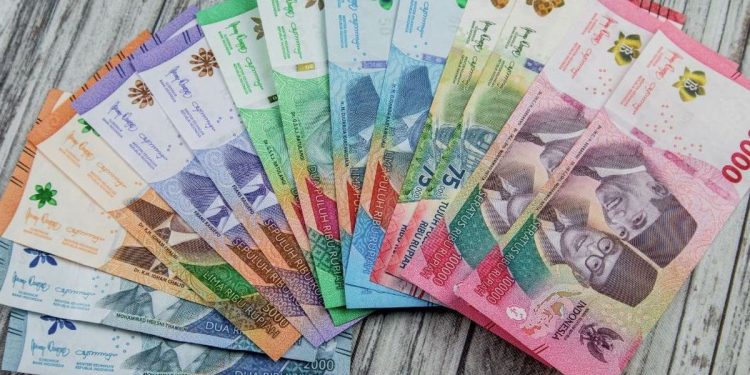 Langsung Tunai! Pemerintah Cairkan Dana Bansos Sebesar Rp900.000, Simak Cara Klaimnya