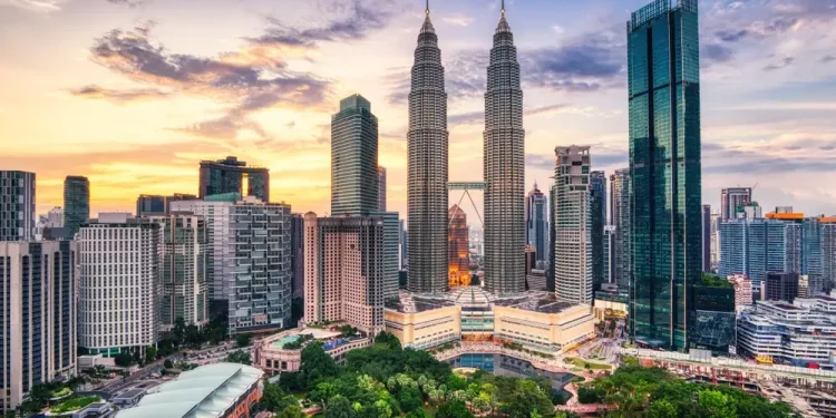Syarat Ketentuan Menjadi TKI di Malaysia Tahun 2025
