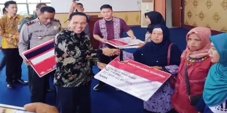 Kabar Baik! KPM yang Lulus PKH-BPNT Bisa Dapat Bantuan Modal Usaha Rp6 Juta, Ini Syarat dan Prosesnya