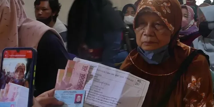 Pemerintah Nonaktifkan 8 Juta Data Penerima Bansos, Ini Cara Aktifkan Ulang Lewat Aplikasi Resmi