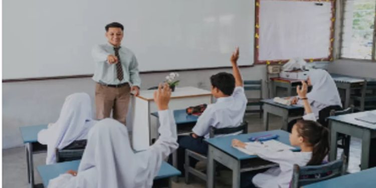 Tunjangan Guru 2026 Terbaru: 7 Bantuan Resmi Dilanjutkan oleh Kemendikdasmen
